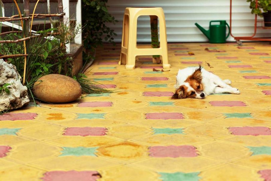 keeping cool on patio